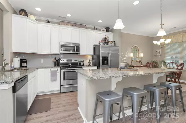 108 Park View DR, Belmont, NC 28012