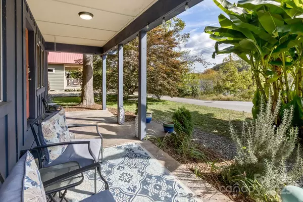 Asheville, NC 28804,13 Norton DR