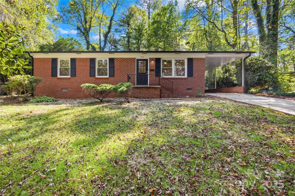 Statesville, NC 28677,1312 Forest Park DR