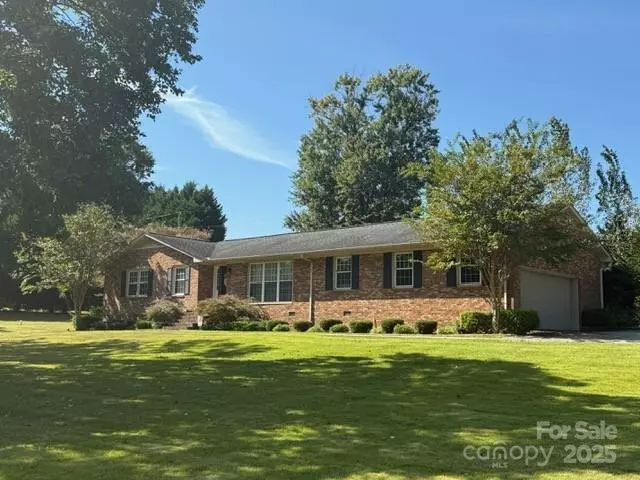 1015 Belmar LN, Rock Hill, SC 29732