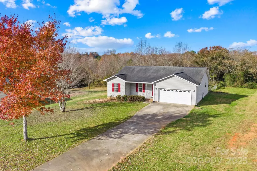 304 Walkers Ridge RD, Shelby, NC 28152