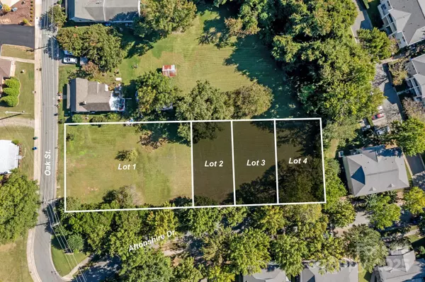 Cornelius, NC 28031,19631 Oak ST