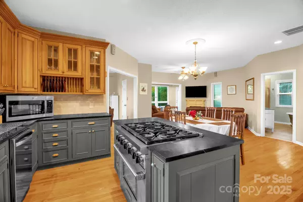 Salisbury, NC 28146,139 Timberlake CT