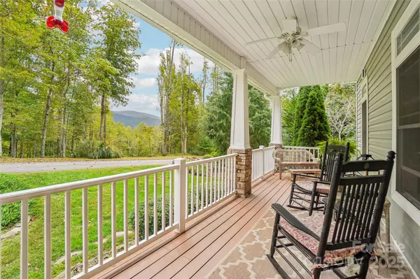 Hendersonville, NC 28792,813 Beech Tree PL
