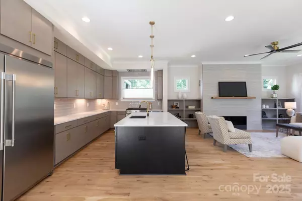 Charlotte, NC 28205,4325 Raney WAY