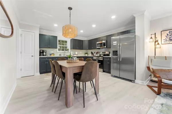 Maggie Valley, NC 28751,60 Leisure LN