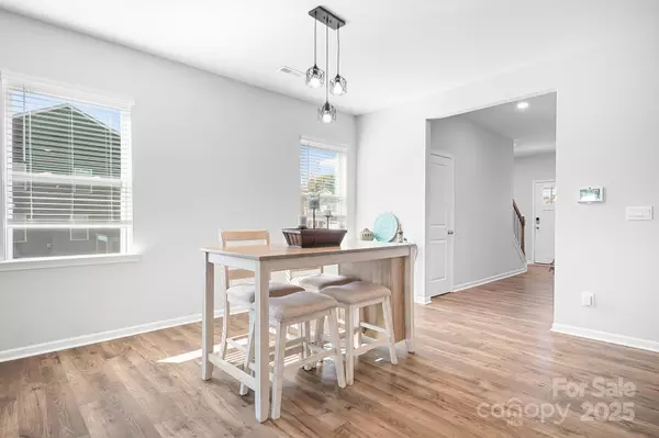 York, SC 29745,272 Court House AVE