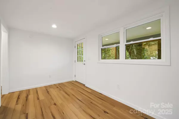 Brevard, NC 28712,48 Elliott RD