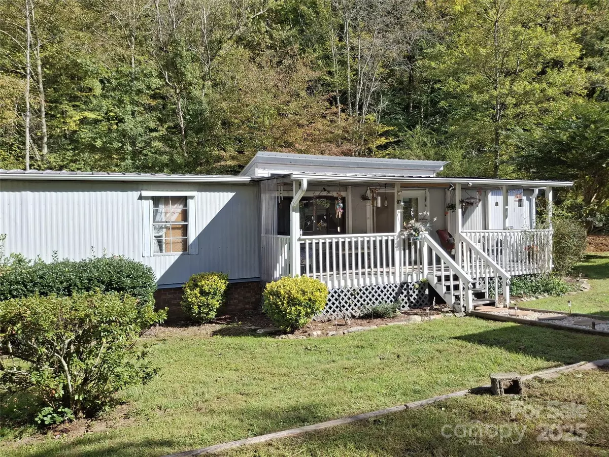 Hendersonville, NC 28792,4230 Chimney Rock RD