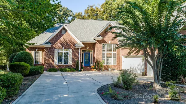 Denver, NC 28037,7843 Nine Iron CT