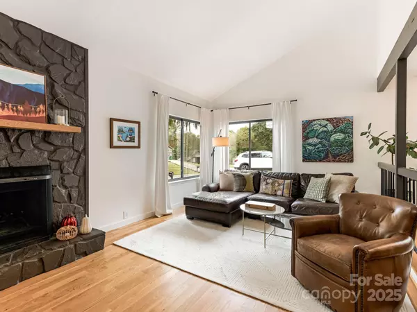 Charlotte, NC 28270,132 Creek Valley DR