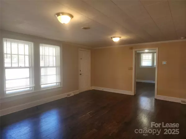 Kannapolis, NC 28083,420 Jackson Park RD