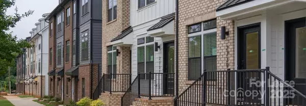 Charlotte, NC 28208,713 Yellowstone DR