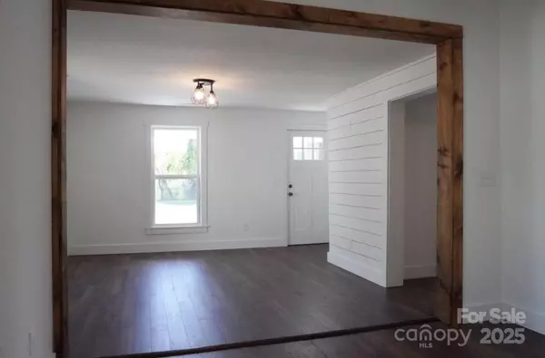 Salisbury, NC 28144,929 S Long ST