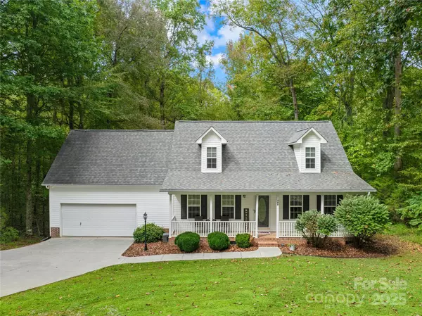 Troutman, NC 28166,199 Shenandoah LOOP