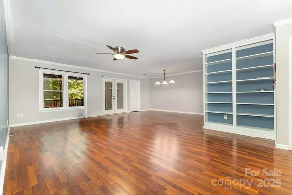 Fort Mill, SC 29715,110 Jason CT