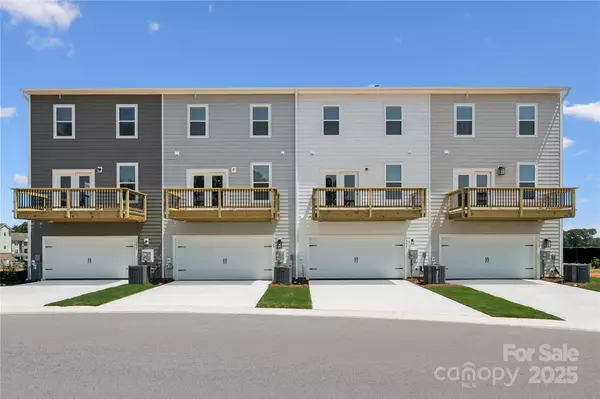Fort Mill, SC 29708,1920 Westerhill DR