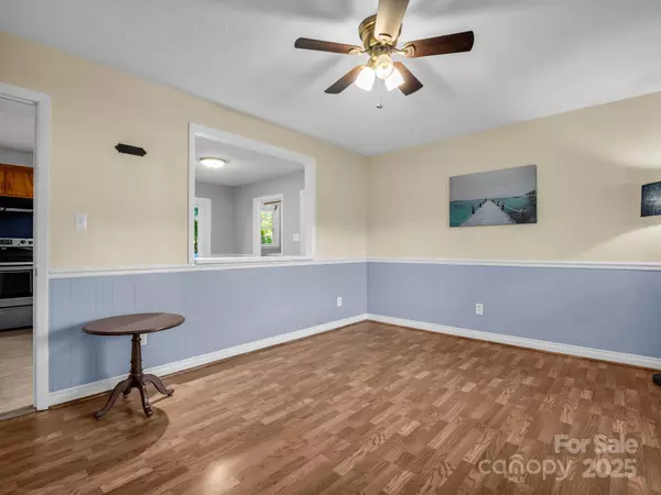 Mooresboro, NC 28114,215 Cliffside ST
