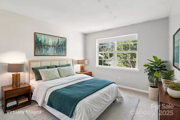 Charlotte, NC 28226,8510 Castle Pine CT