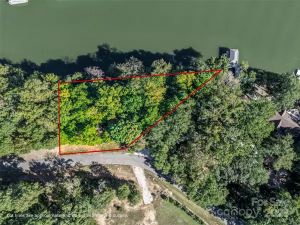 Charlotte, NC 28278,16512 Harbor View RD