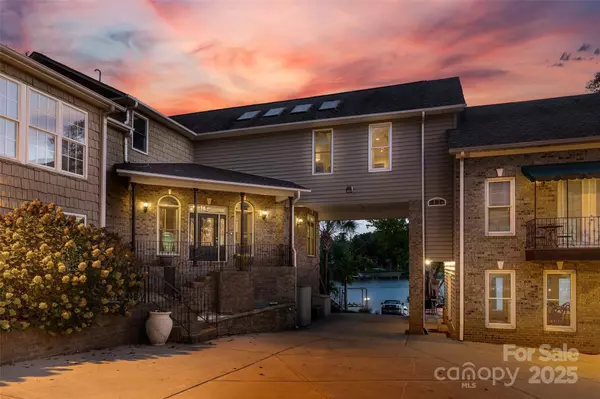 Clover, SC 29710,5650 Riverfront RD