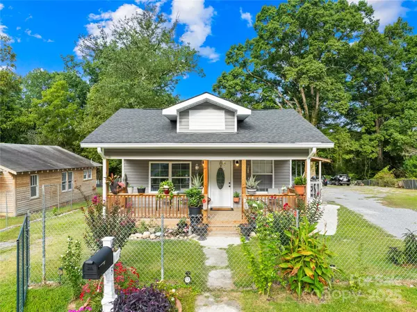 Asheboro, NC 27203,435 Peachtree ST