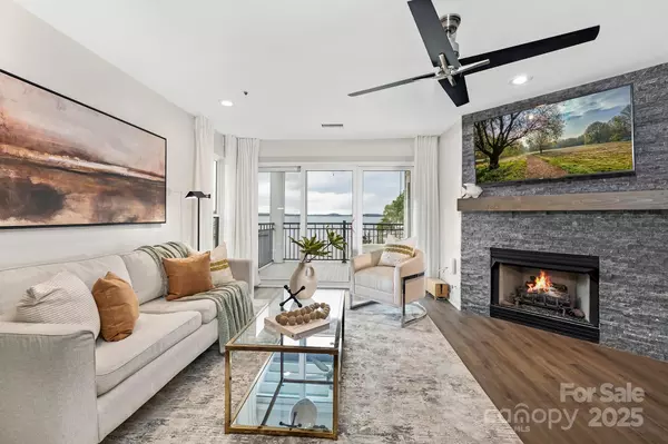 17811 Half Moon LN #E, Cornelius, NC 28031