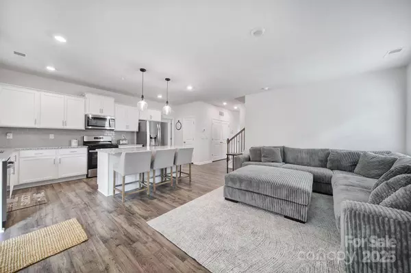 Troutman, NC 28166,164 North Hill LN