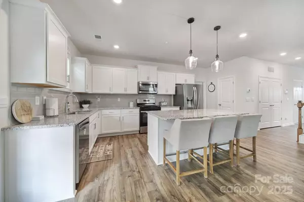 Troutman, NC 28166,164 North Hill LN