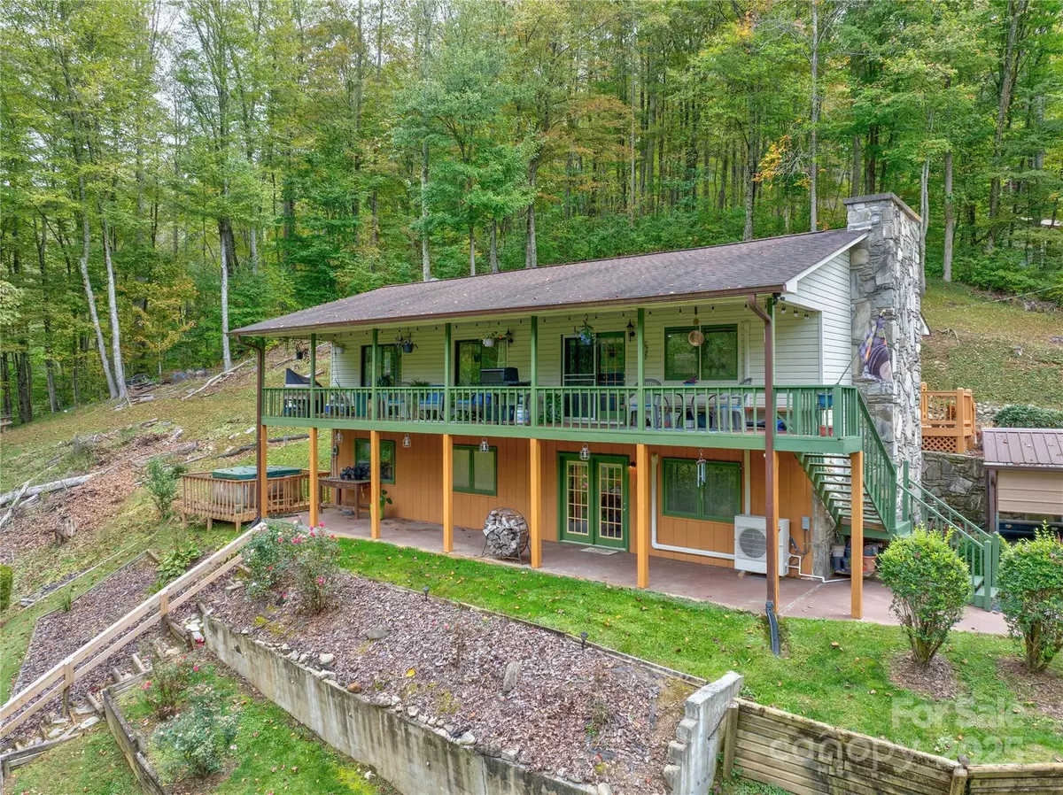Sylva, NC 28779,275 Knob Hill Estates RD