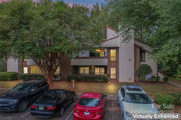 7259 Winery LN, Charlotte, NC 28227
