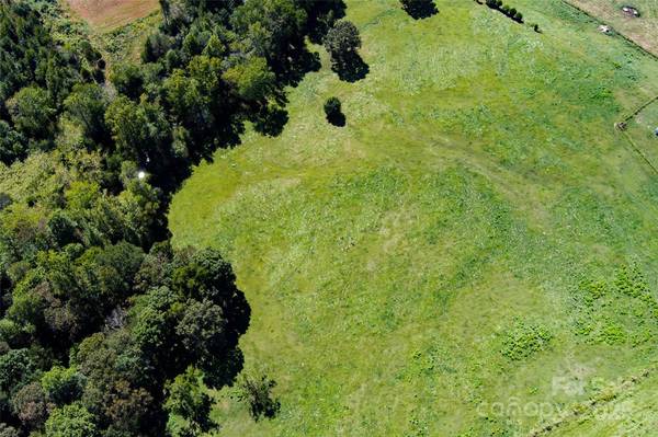 Ellenboro, NC 28040,140 Penny LN