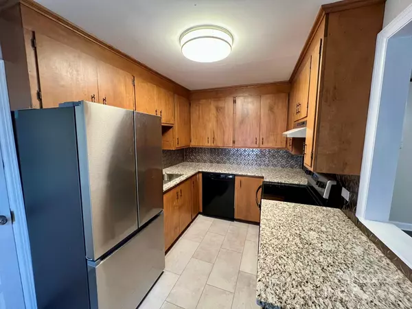 Salisbury, NC 28144,213 Statesville BLVD