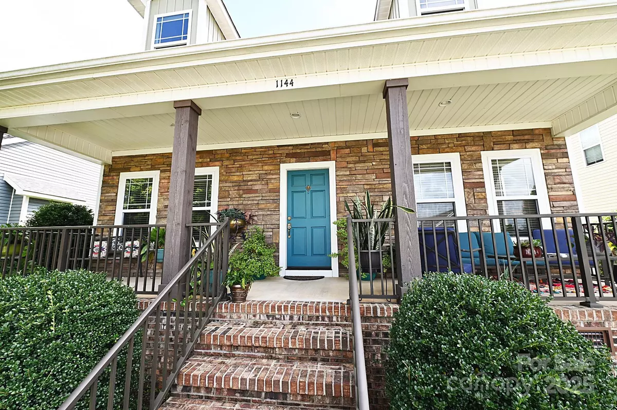 Hickory, NC 28601,1144 13th Avenue CIR NE