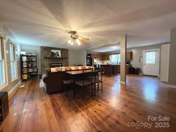 Forest City, NC 28043,157 Phoenix WAY