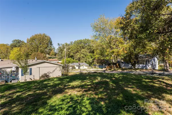 Asheville, NC 28801,99999 Gray ST