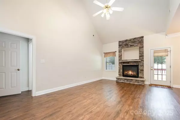 Indian Trail, NC 28079,1000 Hawthorne DR