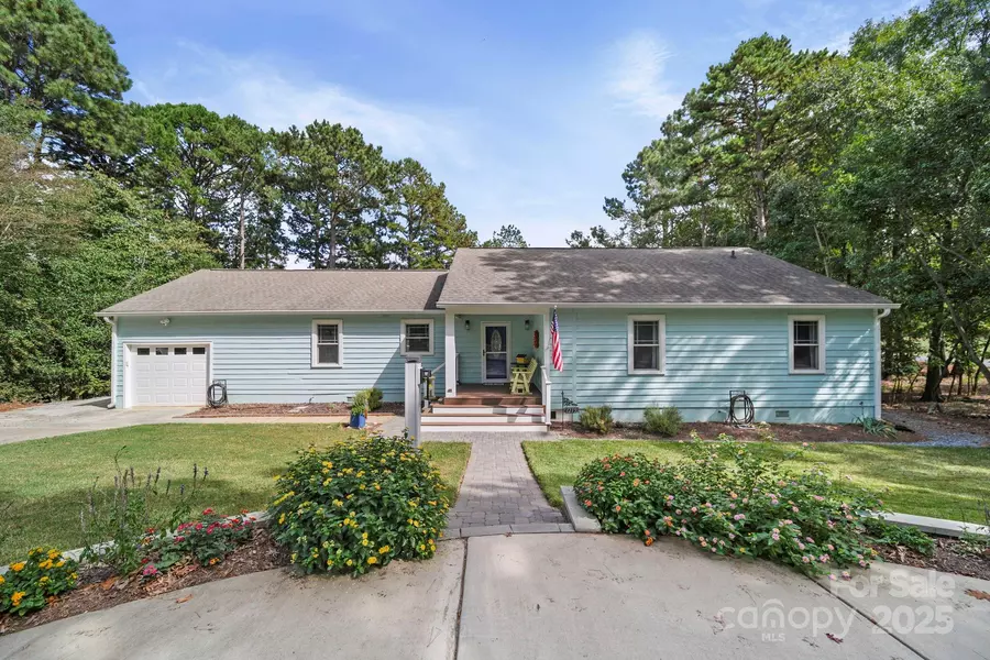 1215 Molokai DR, Fort Mill, SC 29708