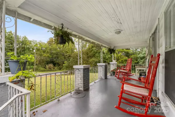 Morganton, NC 28655,2290 US 70 HWY E