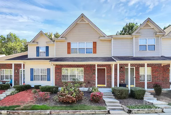 10549 Yellow Rose LN, Charlotte, NC 28269