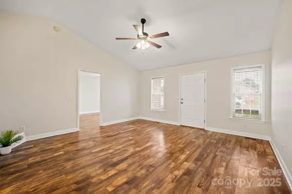 China Grove, NC 28023,74 Walnut ST