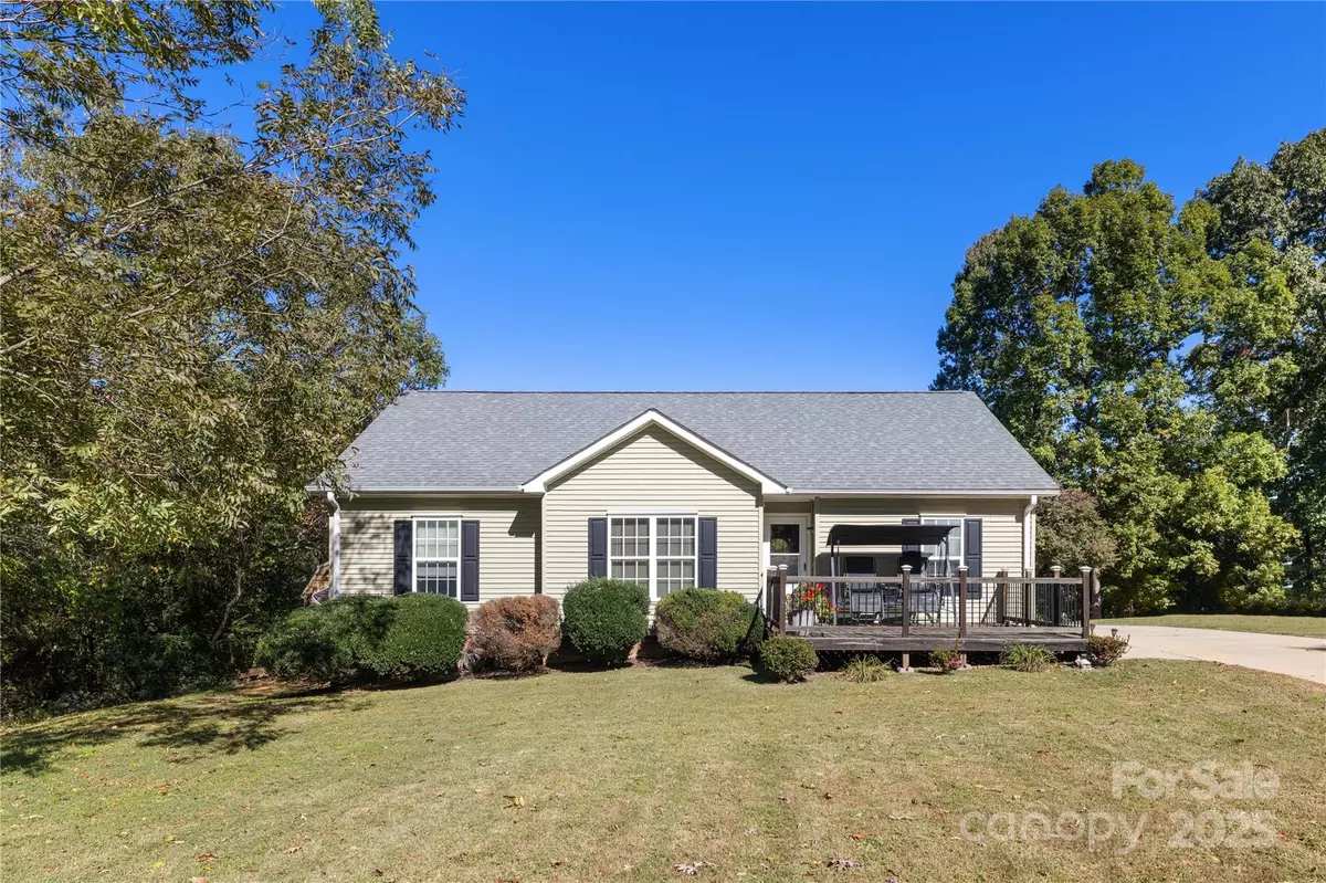 Norwood, NC 28128,638 Acorn Acres RD