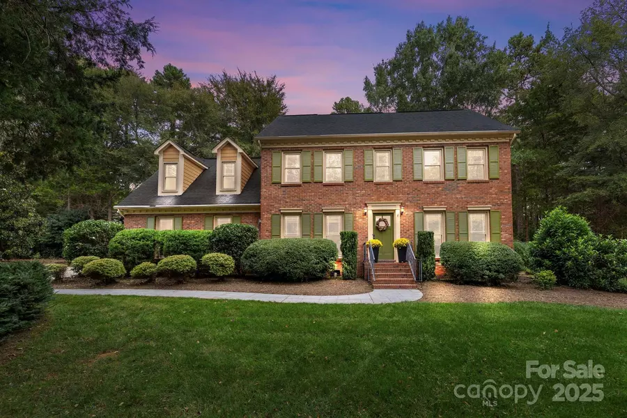 8229 White Ash CT, Mint Hill, NC 28227