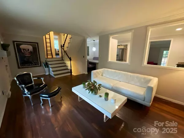 Charlotte, NC 28210,5036 Murrayhill RD