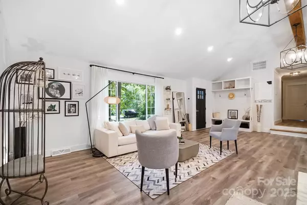 Charlotte, NC 28215,6641 Lakeside DR