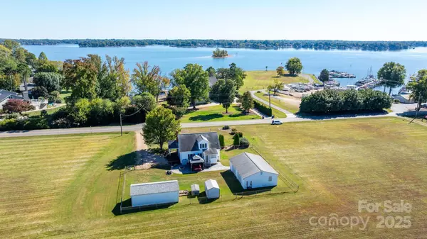 Mooresville, NC 28117,804 Langtree RD