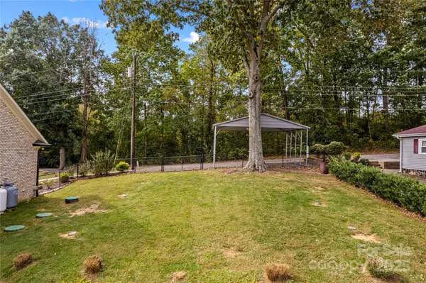 Claremont, NC 28610,4322 Circle DR