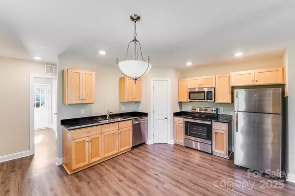 Concord, NC 28027,3133 Roberta RD