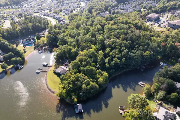 Lake Wylie, SC 29710,0000 Senator RD