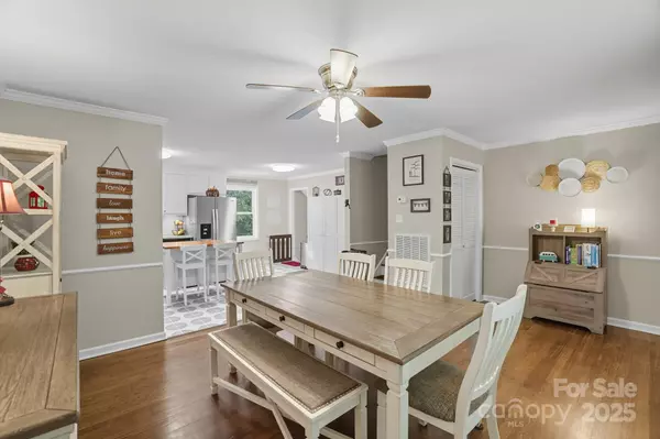 Salisbury, NC 28144,306 N Milford DR
